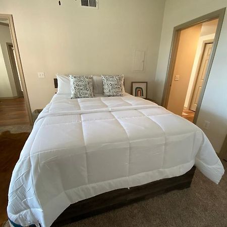 Bright & Modern Galleria Suite! 5 Star Location, Self Check In & Free Parking Houston Exteriör bild