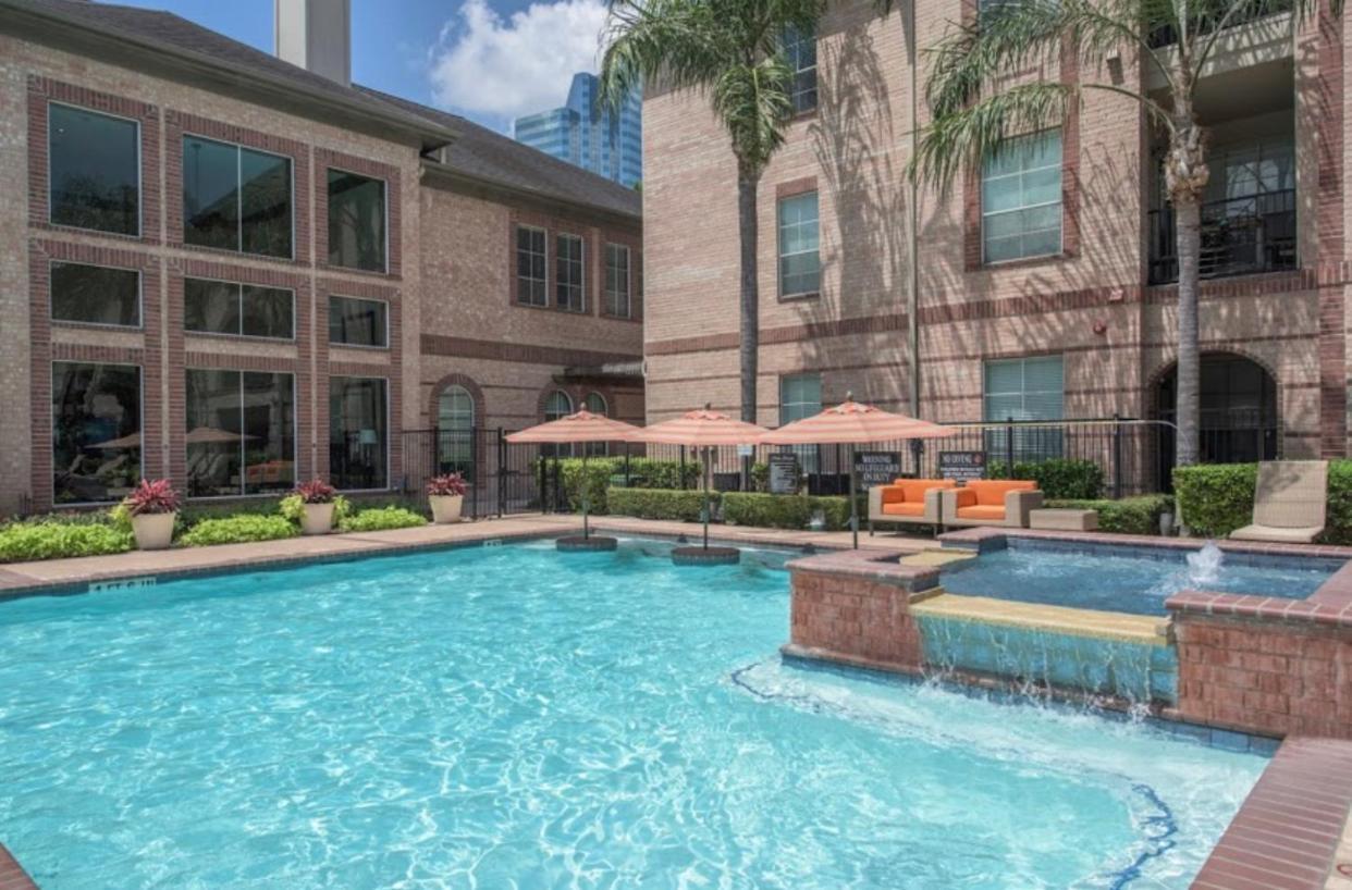 Bright & Modern Galleria Suite! 5 Star Location, Self Check In & Free Parking Houston Exteriör bild